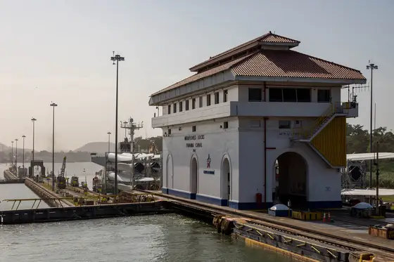 Miraflores Locks, Panama Canal