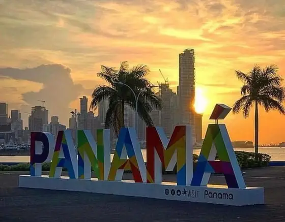 Panama City: the PANAMA letters on the Cinta Costera at sunset