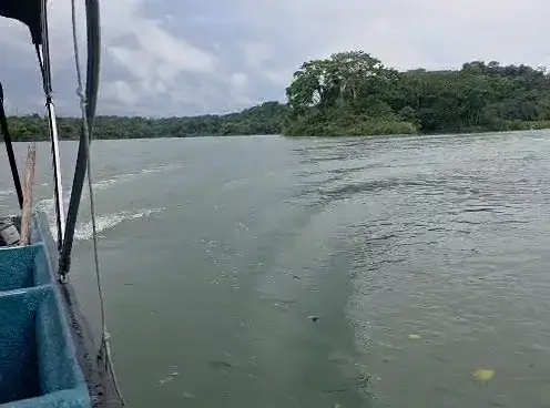 Crossing Gatún Lake to the island